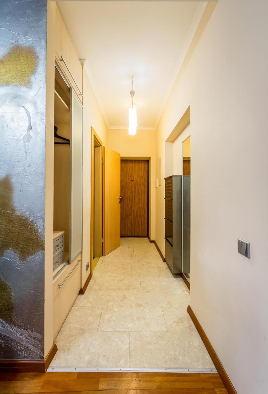 Apartment On Triokhsviatytelska Kiev Buitenkant foto